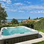 فيلة Venezia View Jacuzzi غارْدا